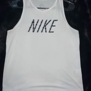 Nike tank